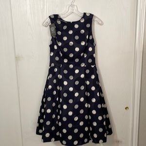 Vince Camuto navy blue and white polka dot sleeveless womens dress